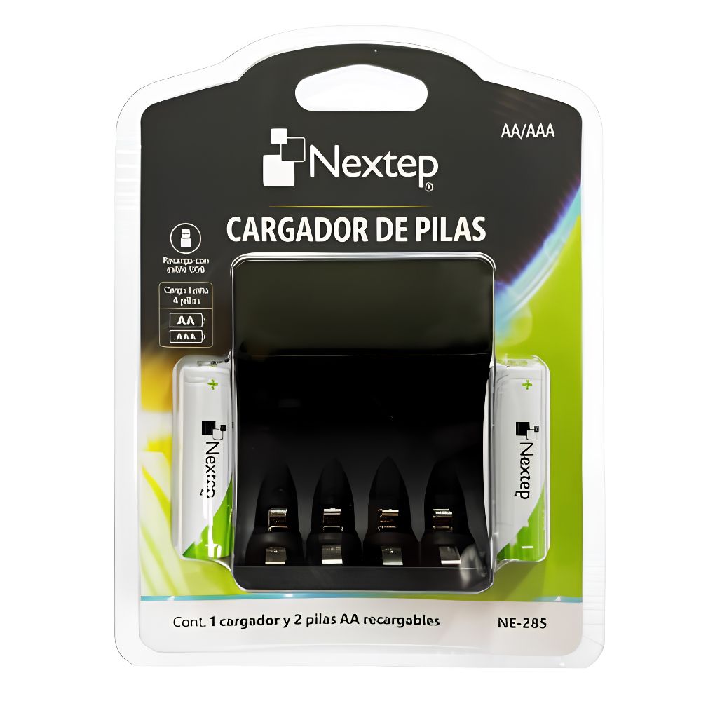 Cargador de pilas compacto Nextep modelo NE-285 con slots para 4 baterías AA o AAA, conectado mediante cable USB e incluyendo dos pilas recargables AA de la marca.
