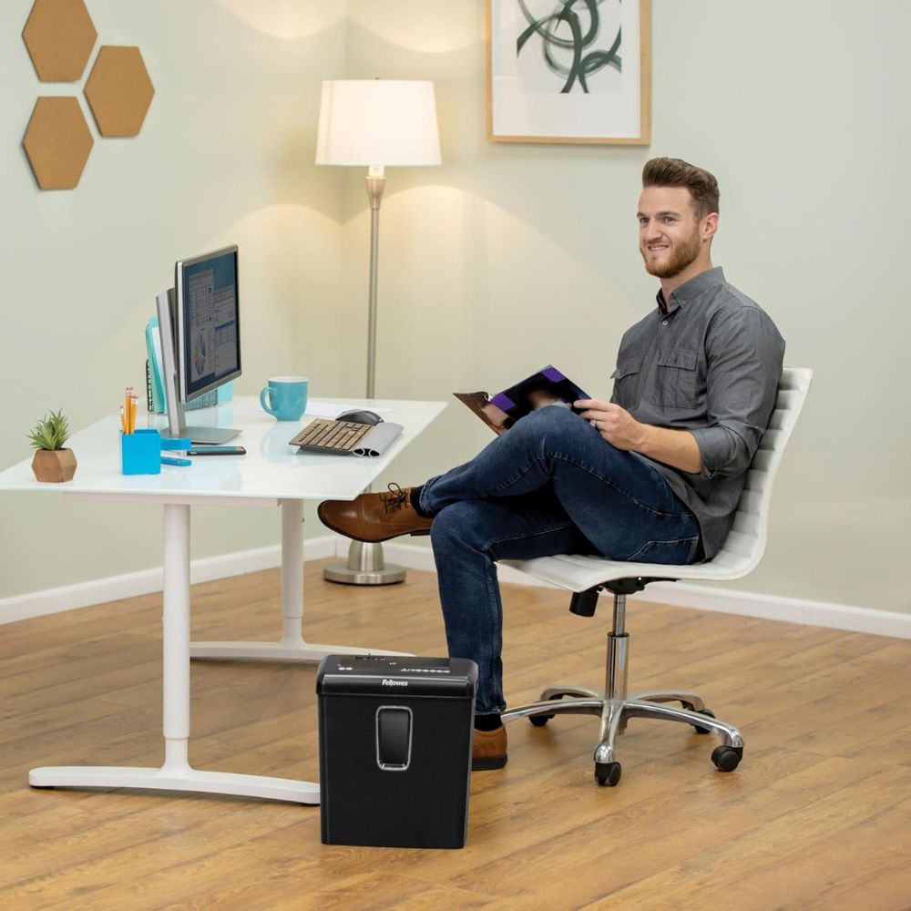 Trituradora Fellowes P-30C Powershred | Corte Cruzado P-4 | 6 Hojas | 4 Galones